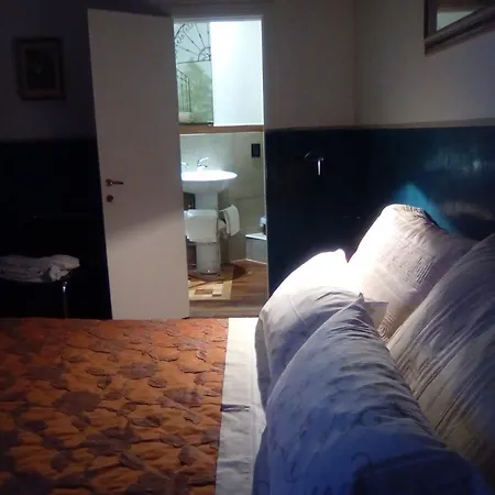 Oda ve Kahvaltı Il Giovine